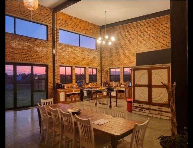 4 BEDROOM HOUSE FOR SALE IN BLUE SADDLE RANCHES